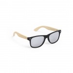 Lunettes de soleil en bambou