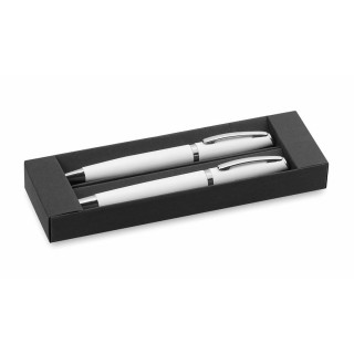 Elegant pen set